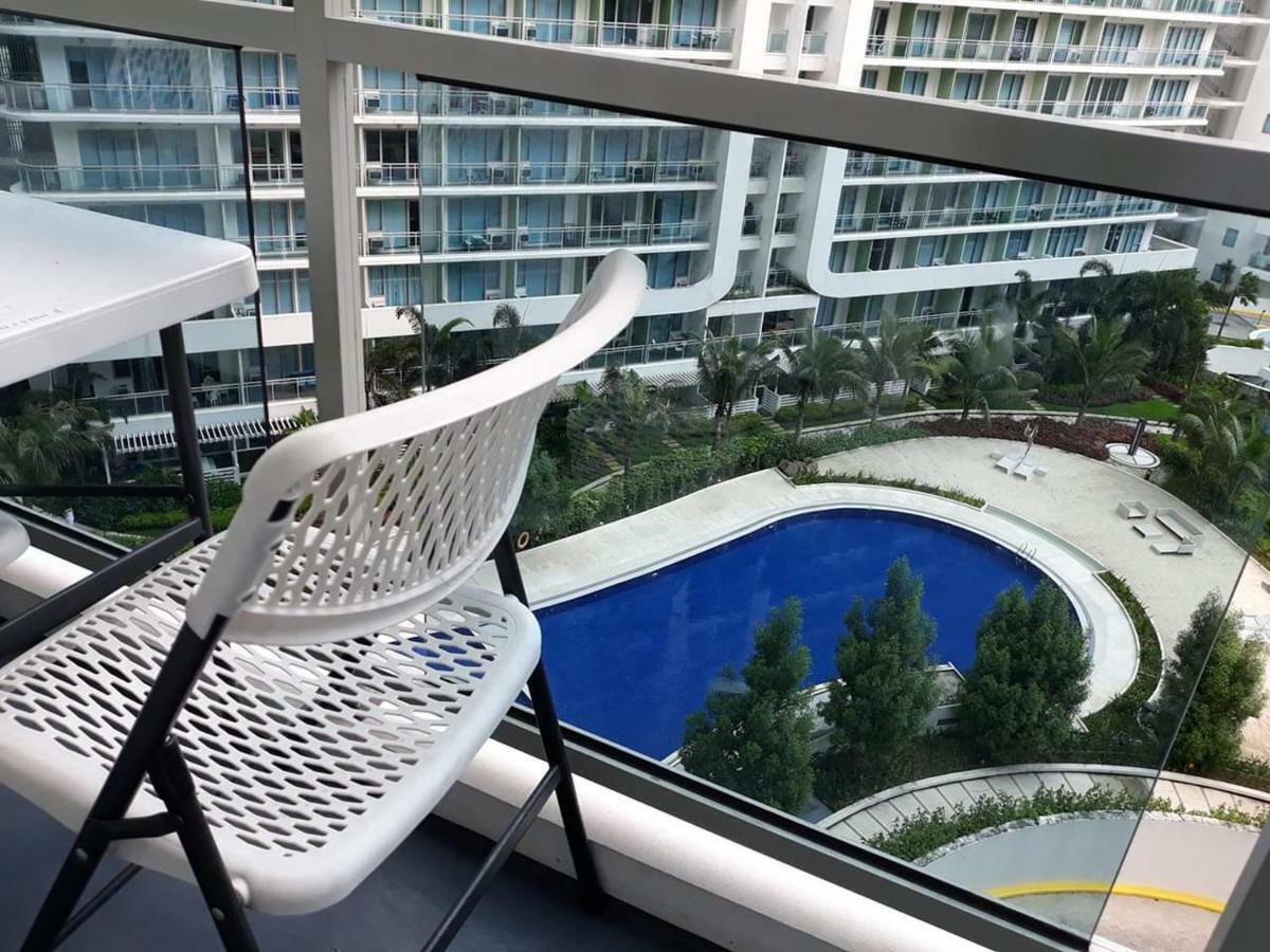 Azure Urban Resort Maui Unit مانيلا المظهر الخارجي الصورة